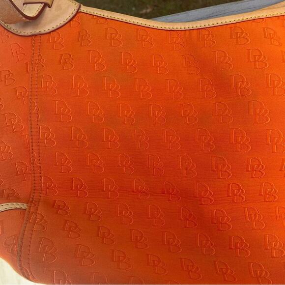 DOONEY & BOURKE Classic Orange Tote Bag - Picture 12 of 16